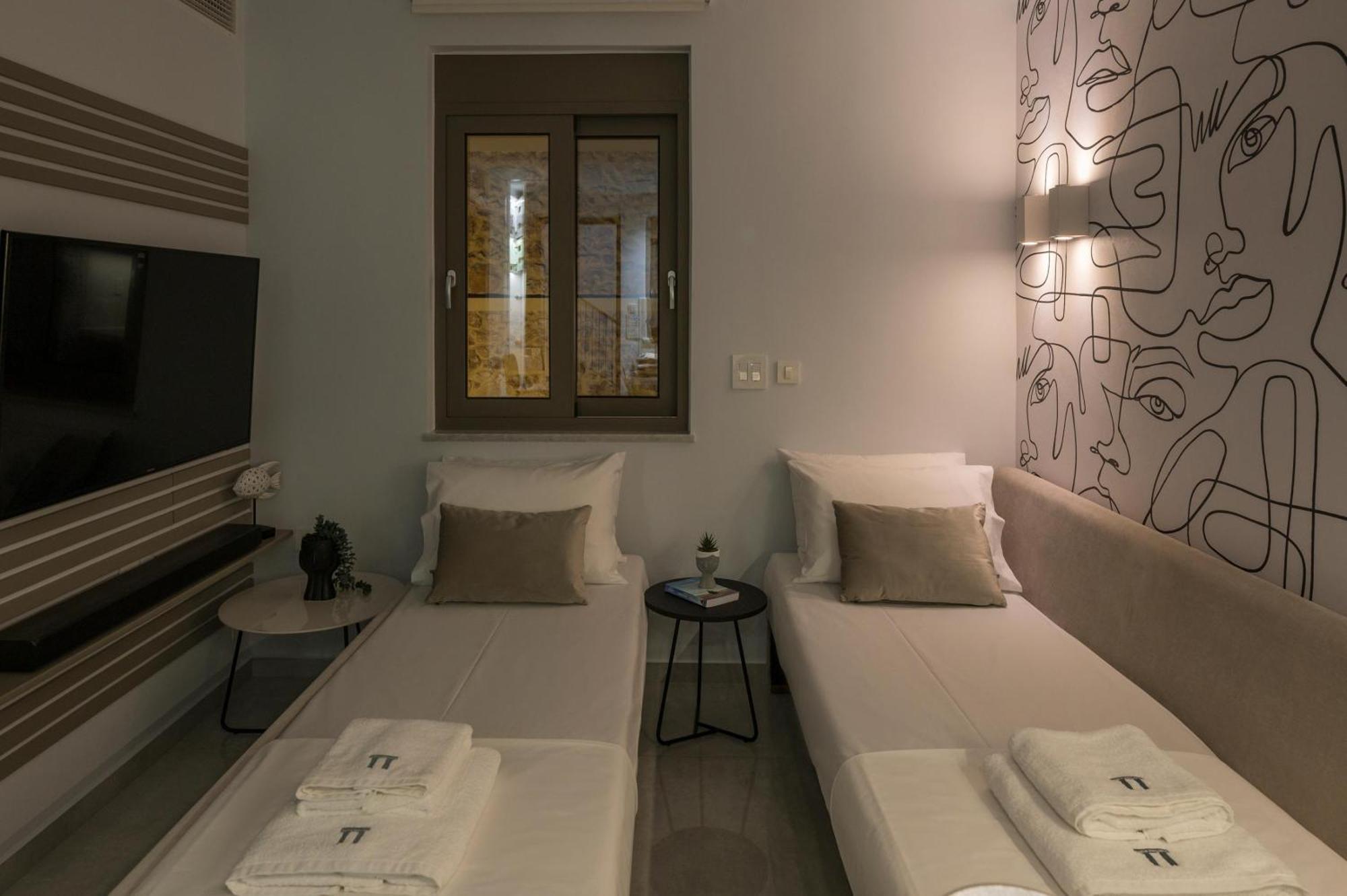 Π Suite Project: Smart Bnb Chania  Екстер'єр фото