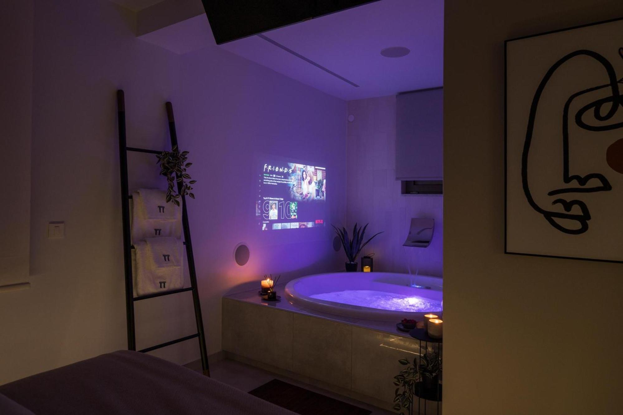 Π Suite Project: Smart Bnb Chania  Екстер'єр фото