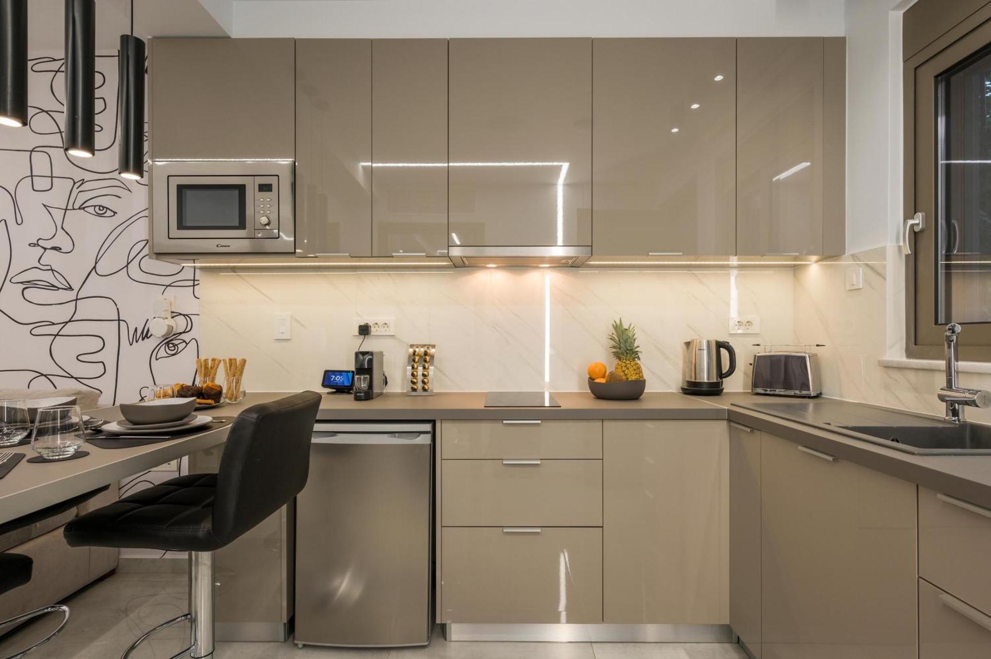 Π Suite Project: Smart Bnb Chania  Екстер'єр фото