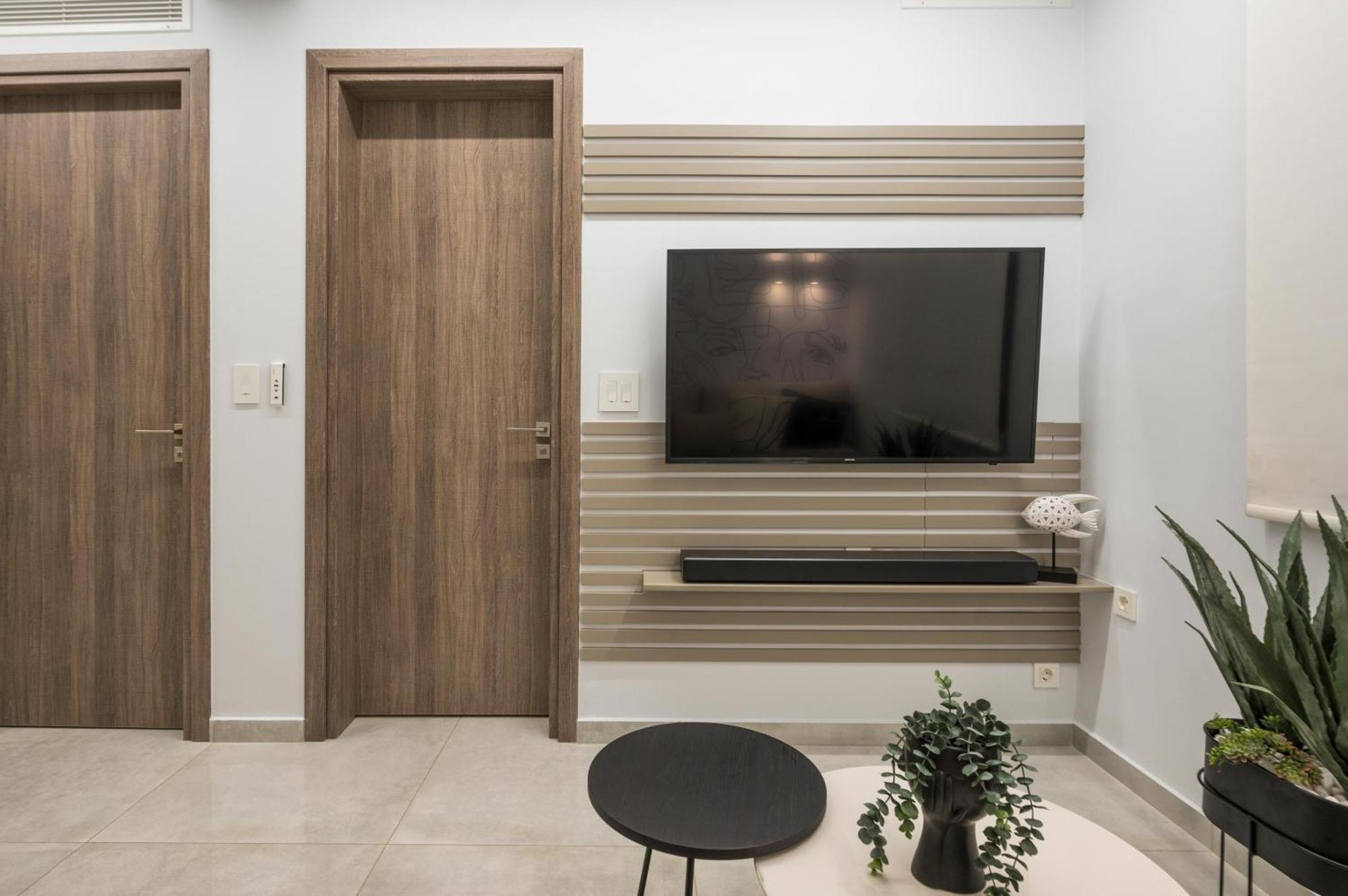 Π Suite Project: Smart Bnb Chania  Екстер'єр фото